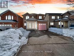 118 QUEEN MARY DRIVE Brampton, ON L7A 2R5
