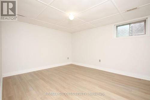 33 Shadyside Avenue, Hamilton, ON - Indoor Photo Showing Other Room