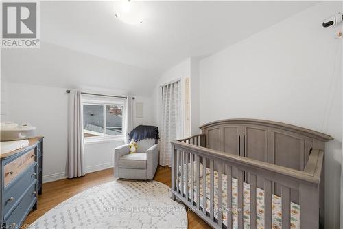 191 Bell Avenue, Hamilton, ON - Indoor Photo Showing Bedroom