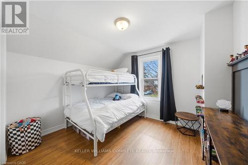 191 Bell Avenue, Hamilton, ON - Indoor Photo Showing Bedroom