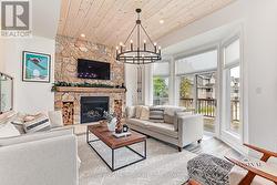 31 STARBOARD ROAD Collingwood, ON L9Y 5C8