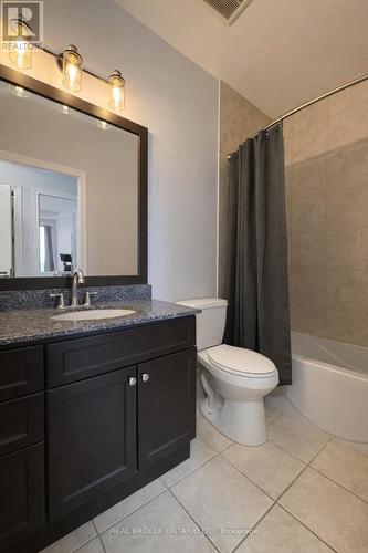 1102 - 1030 Coronation Drive, London North (North I), ON - Indoor Photo Showing Bathroom