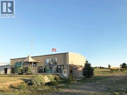 568 RIDGE Road Hamilton, ON L8J 2Y6