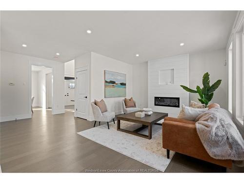 5213 Rafael, Tecumseh, ON 