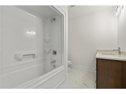 5213 Rafael, Tecumseh, ON 