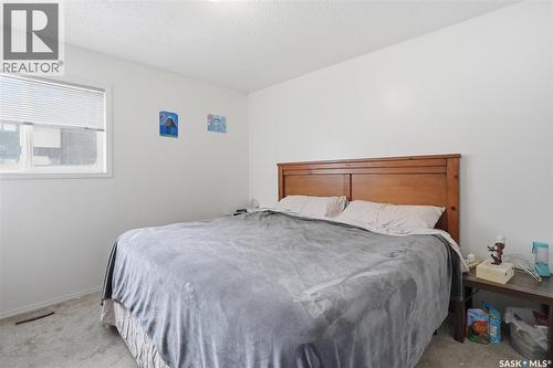 114 - 116 Barber Crescent, Saskatoon, SK - Indoor Photo Showing Bedroom