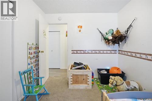 114 - 116 Barber Crescent, Saskatoon, SK - 