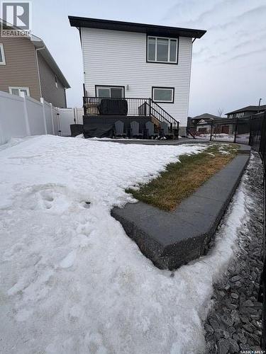 351 Aniskotaw Bend, Saskatoon, SK - Outdoor