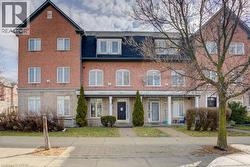 37 PORT UNION Road Toronto, ON M1C 5J3