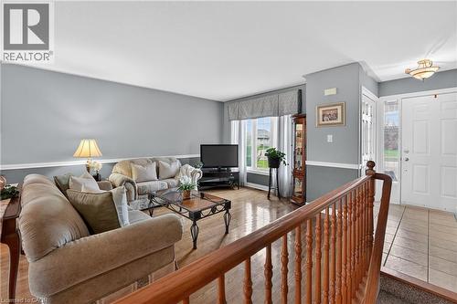12 Courtney Crescent, Welland, ON - Indoor