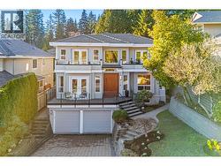 1725 ORKNEY PLACE North Vancouver, BC V7H 2Z1