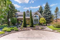 210 MINNESOTA STREET Collingwood, ON L9Y 3S5