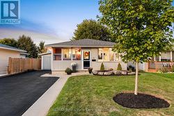 51 MUSKOKA DRIVE Guelph (Victoria North), ON N1E 3M8