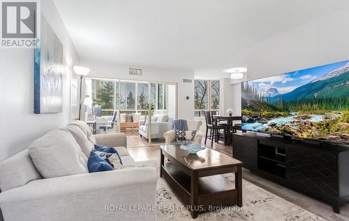 509 - 5 LISA STREET  Brampton, ON L6T 4T4