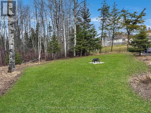 30 Pine Crescent, Kapuskasing, ON - Outdoor
