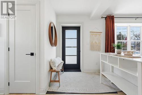 286 East 18Th Street, Hamilton, ON - Indoor Photo Showing Other Room