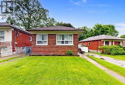 MAIN - 25 MACKINAC CRESCENT Toronto, ON M1J 1P8
