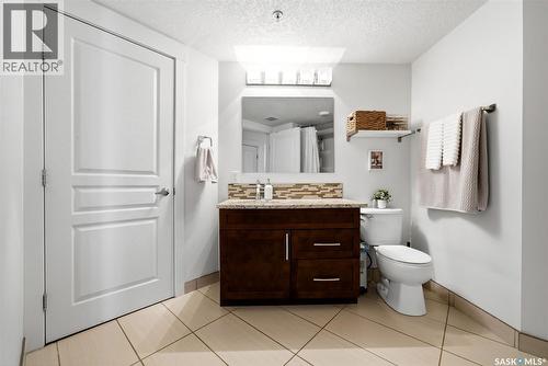 312 5301 Universal Crescent, Regina, SK - Indoor Photo Showing Bathroom