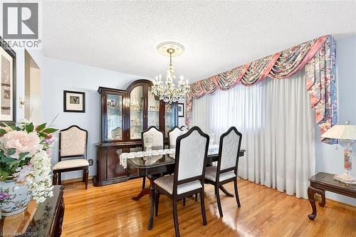 344 Enfield Road, Burlington, ON - Indoor Photo Showing Dining Room