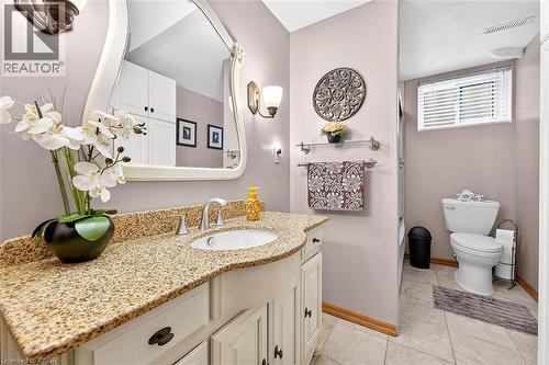 344 Enfield Road, Burlington, ON - Indoor Photo Showing Bathroom