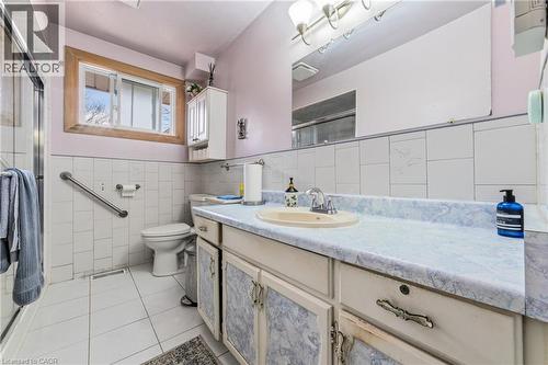 122 Greencedar Drive, Hamilton, ON - Indoor Photo Showing Bathroom