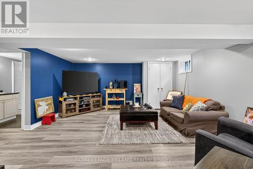 501 Boler Road, London South (South K), ON - Indoor