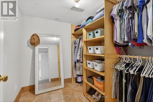 501 Boler Road, London South (South K), ON - Indoor With Storage