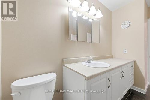 1274 Maitland Avenue, Ottawa, ON - Indoor Photo Showing Bathroom