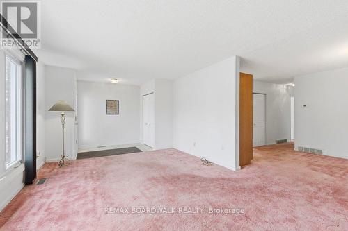 1274 Maitland Avenue, Ottawa, ON - Indoor Photo Showing Other Room