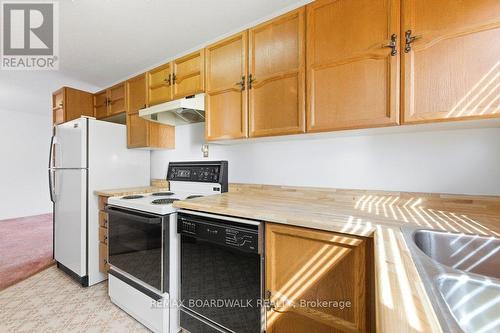 1274 Maitland Avenue, Ottawa, ON - Indoor Photo Showing Kitchen