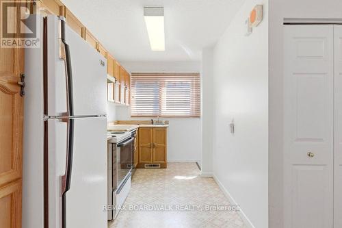 1274 Maitland Avenue, Ottawa, ON - Indoor