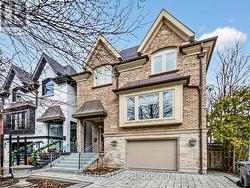 241 POPLAR PLAINS STREET Toronto, ON M4V 2N8