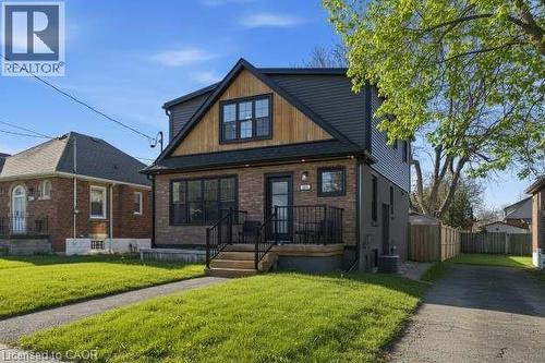 VIRTUALLY ALTERED - 286 East 18Th Street, Hamilton, ON - Outdoor With Facade
