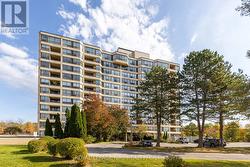 804 - 3 TOWERING HEIGHTS BOULEVARD St. Catharines (Glendale/Glenridge), ON L2T 4A4