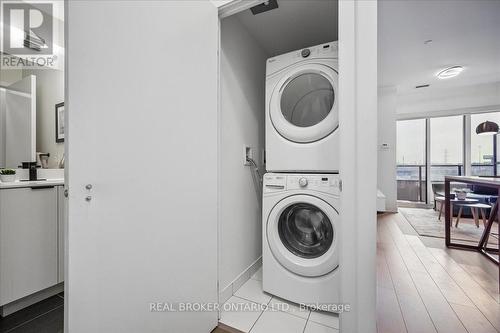 603 - 20 Shore Breeze Drive, Toronto, ON - Indoor Photo Showing Laundry Room