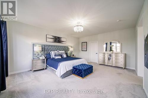 41 Bremner Street, Whitby, ON - Indoor Photo Showing Bedroom
