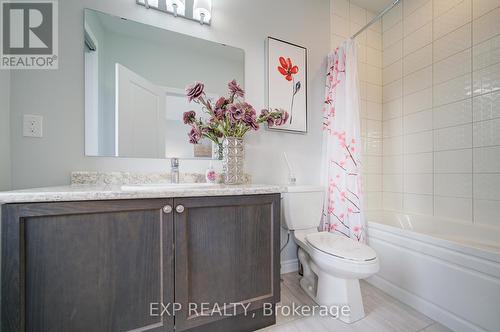 41 Bremner Street, Whitby, ON - Indoor Photo Showing Bathroom