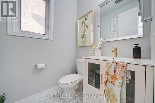 41 Bremner Street, Whitby, ON - Indoor Photo Showing Bathroom