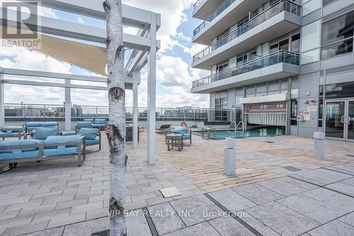 Nw817 - 9201 Yonge Street, Richmond Hill, ON - Outdoor With Balcony