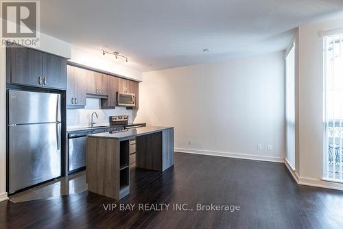 Nw817 - 9201 Yonge Street, Richmond Hill, ON - Indoor Photo Showing Kitchen With Stainless Steel Kitchen