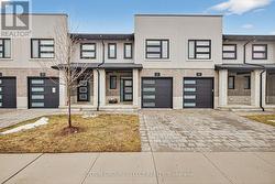 85 - 3380 SINGLETON AVENUE  London South (South W), ON N6L 0E8