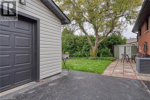 1141 Mohawk Road E, Hamilton, ON - Outdoor With Exterior