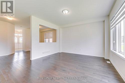 30 Witteveen Drive, Brantford, ON - Indoor Photo Showing Other Room