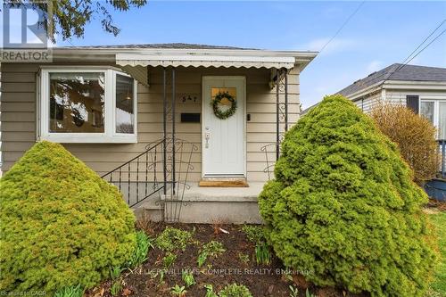 547 Cochrane Road, Hamilton, ON - Outdoor