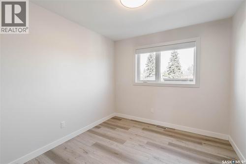 803 2Nd Street E, Saskatoon, SK - Indoor Photo Showing Other Room