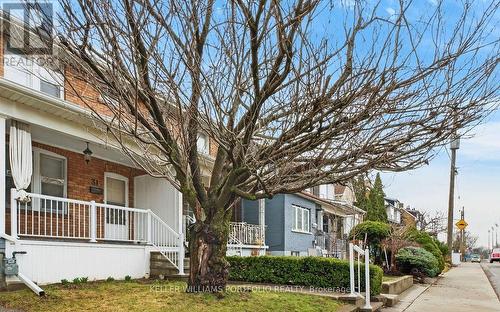 31 MCROBERTS AVENUE  Toronto, ON M6E 4P3