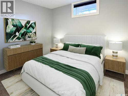 210 Clinton Place, Swift Current, SK - Indoor Photo Showing Bedroom