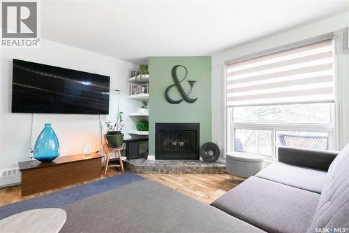 202 2911 Harding STREET  Regina, SK S4V 1B9