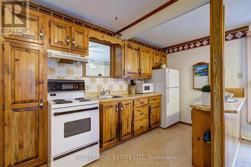 310 Tiny Beaches Road S, Tiny, ON - Indoor Photo Showing Kitchen