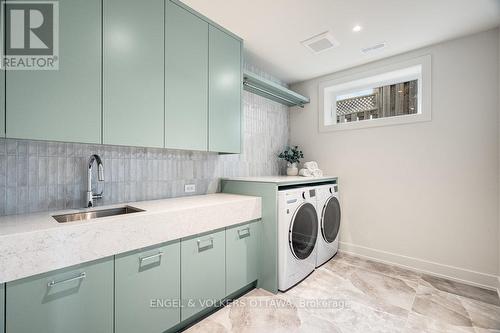291 Billings Avenue, Ottawa, ON - Indoor Photo Showing Laundry Room